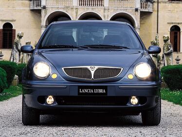 Lancia Lybra, guarda la gallery 16