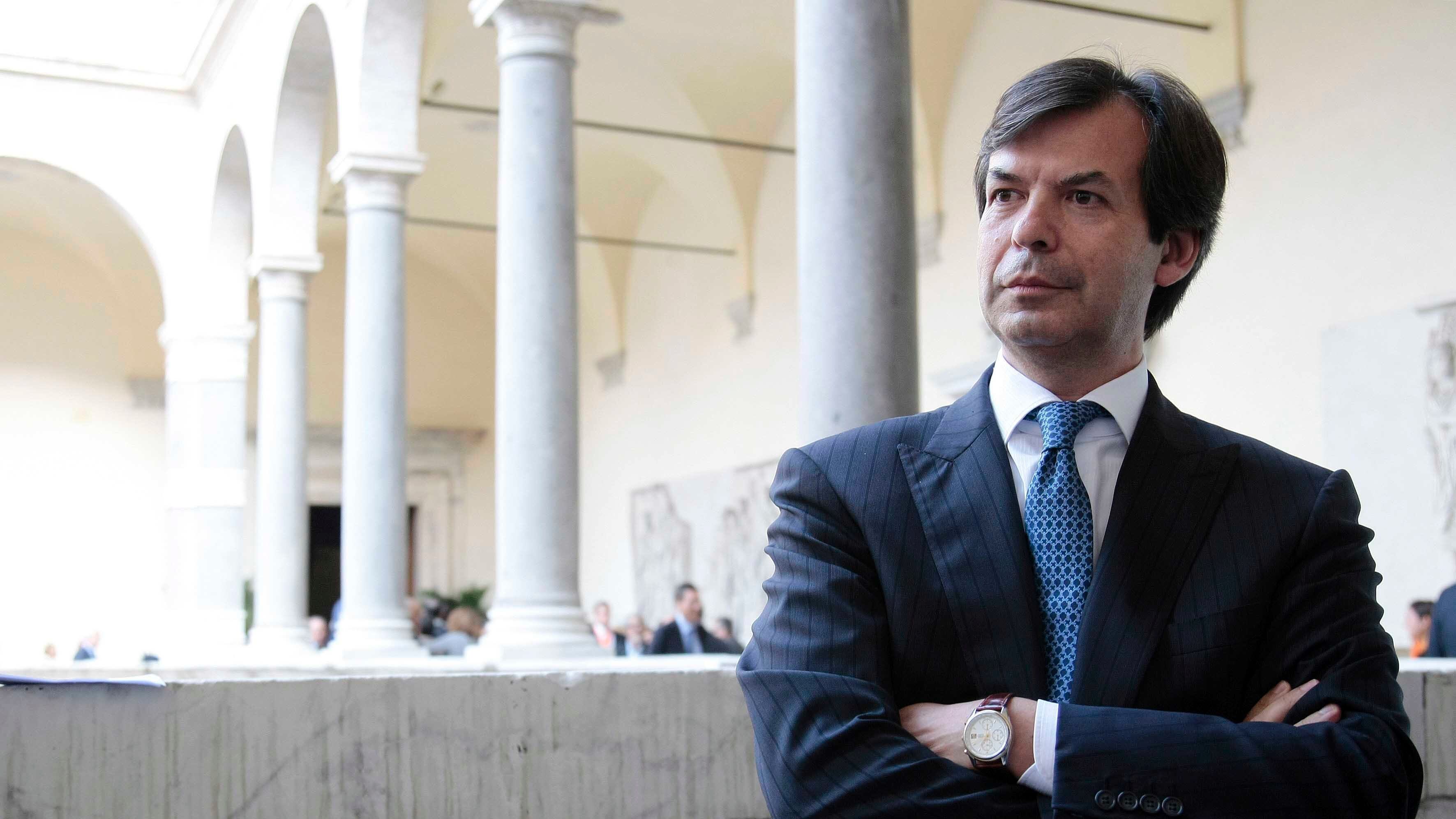 Messina (Intesa) quarto al mondo tra i banchieri