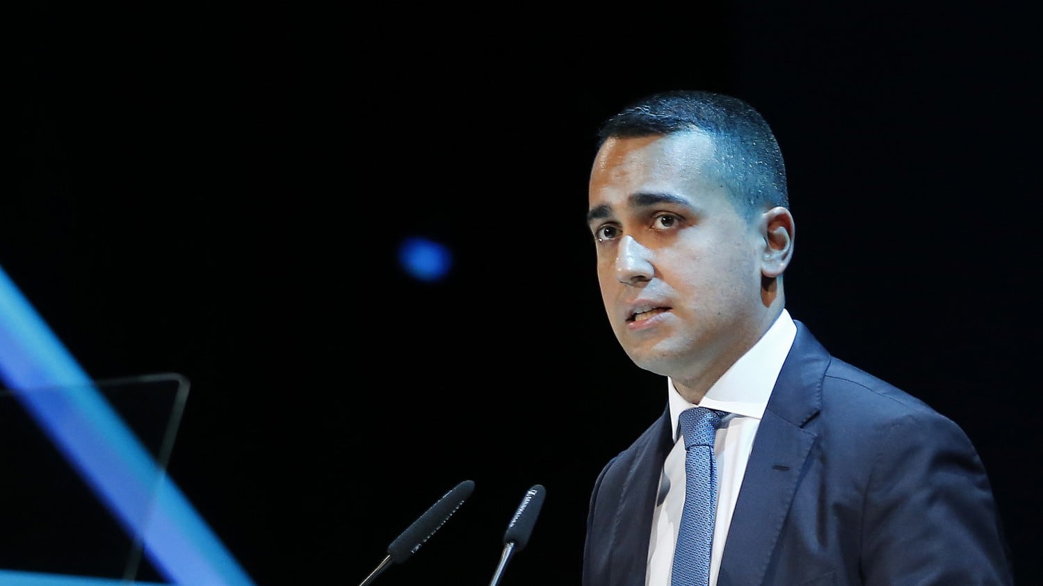 Sì a Tav e Bagnai, così Di Maio diventa leghista"