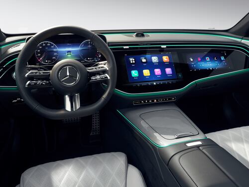 Mercedes in retro sul green torna a puntare sulla benzina