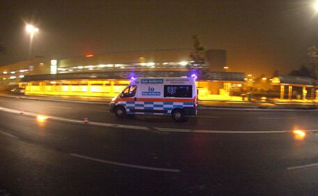 Incidente in via Famagosta, morta donna incinta e un bimbo 4