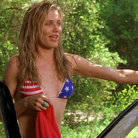 Cameron Diaz sexy al cinema 18
