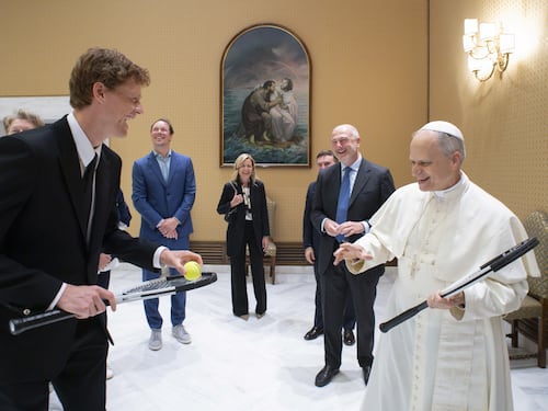 E Leone disse a Sinner: "Ora anch'io potrei giocare a Wimbledon"
