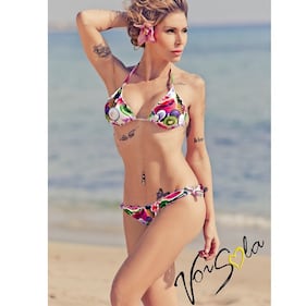 Guendalina Canessa: hot e poco vestita in giro per Milano 7