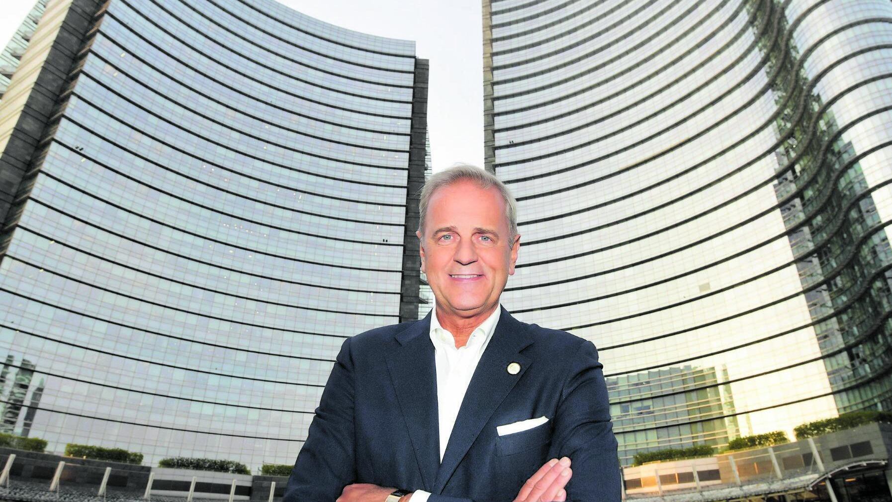 "La mia vecchia Milano borbotta, ma accoglie tutti"