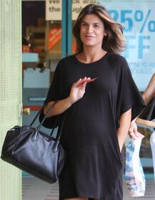 Elisabetta Canalis, shopping col pancione a Los Angeles 16