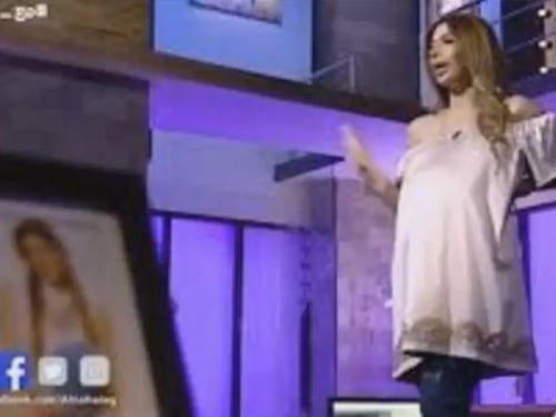 Egitto, parla di madri single in tv: conduttrice condannata a tre anni di carcere