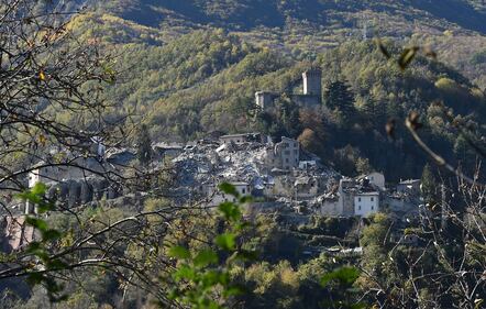 Arquata del Tronto rasa al suolo 1