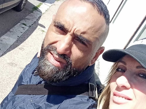 Sfratto da Ostia? Macché. Roberto Spada rassicura i followers: "Tutto ok, siamo ancora a casa"