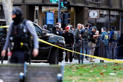 Spari a Washington, colpiti due soldati Guardia Nazionale 6