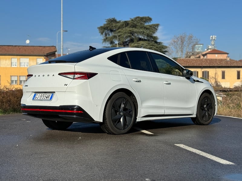 Skoda Enyaq Coupè RS: guarda la gallery del SUV coupè elettrico 13