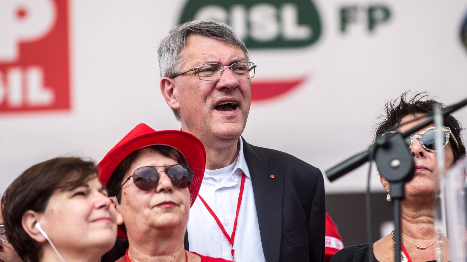 Landini protegge il governo: niente sciopero contro Conte
