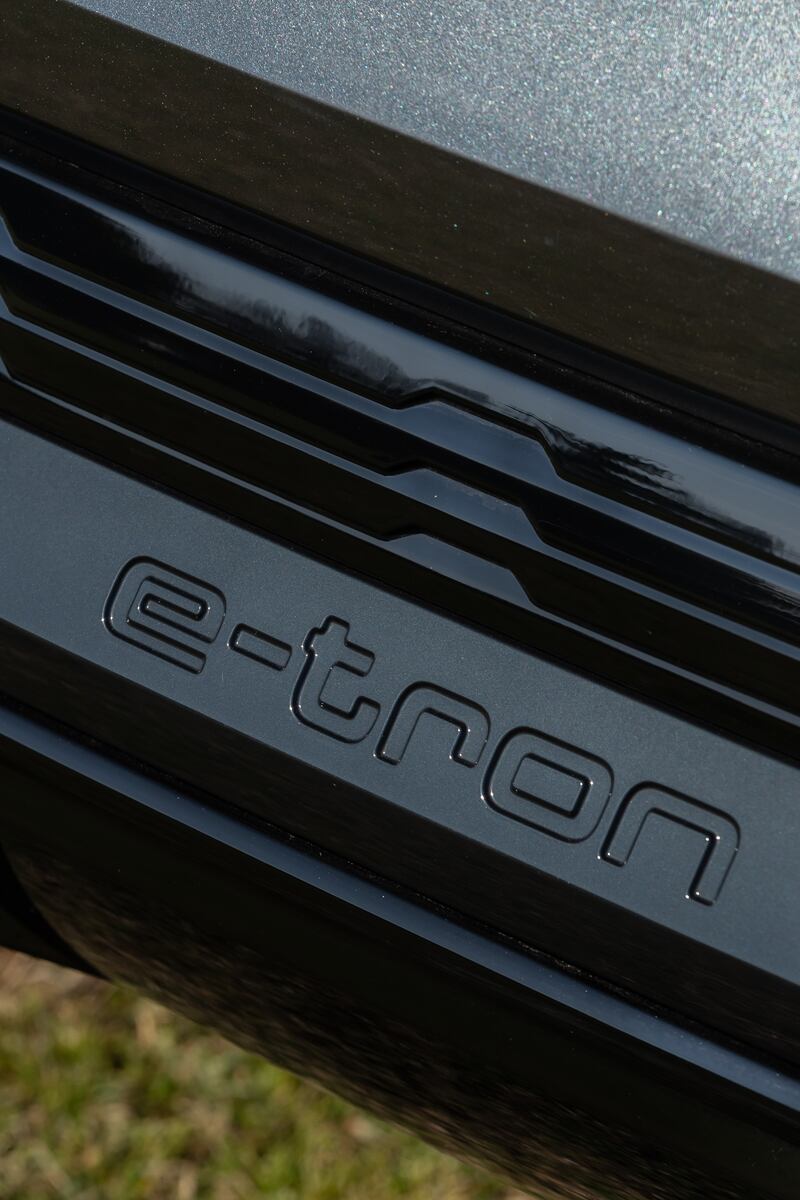 Audi Q8 e-tron sbarca in Italia: guarda le foto 3