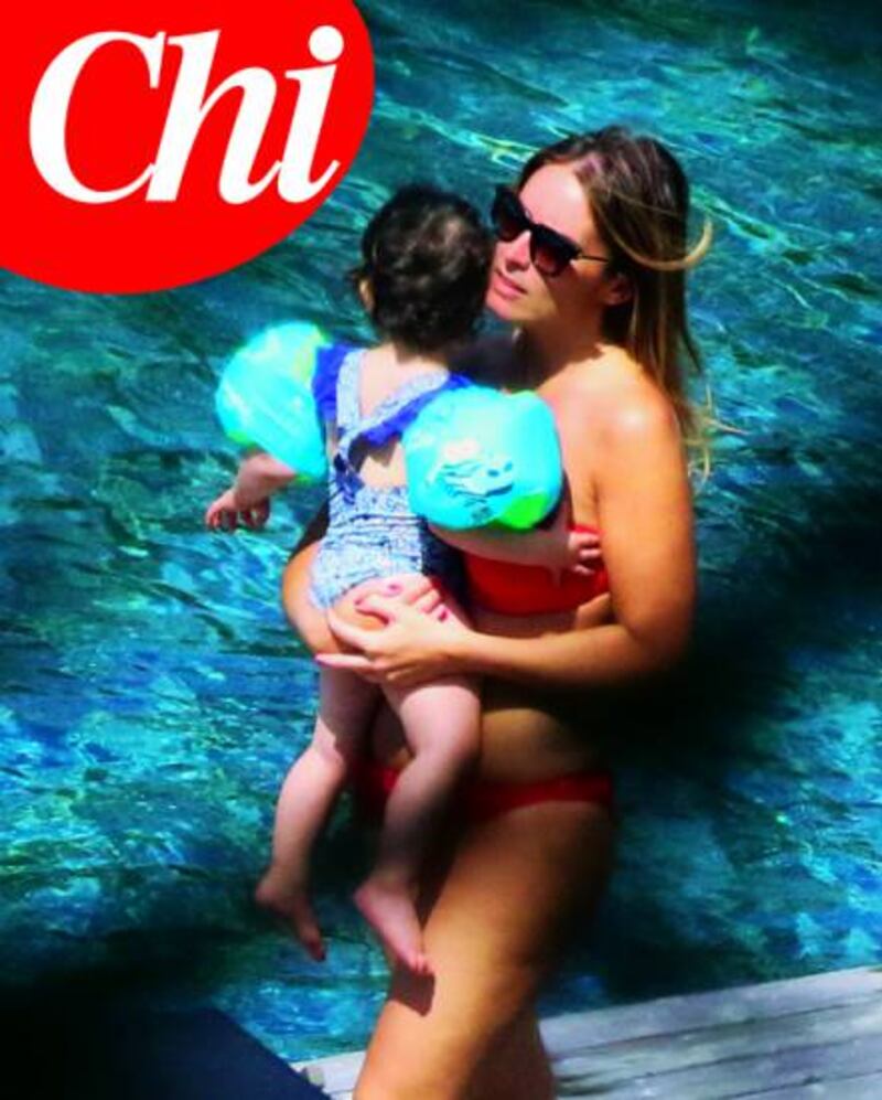 Maria Elena Boschi in vacanza 1