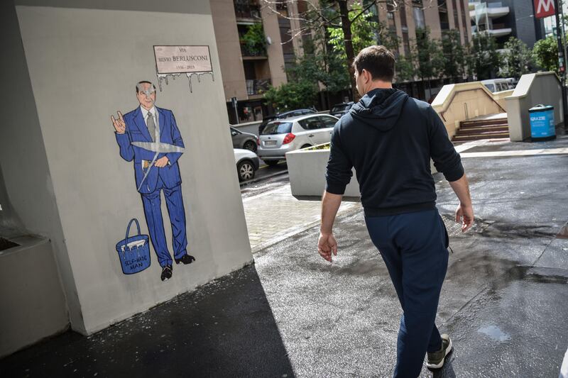 Murale Berlusconi 4