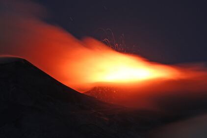 Le spettacolari immagini dell'Etna 1