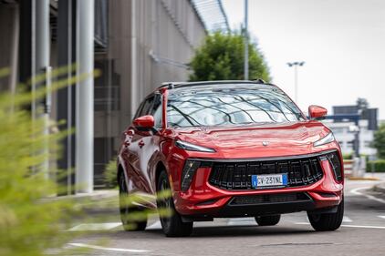 Forthing T5 EVO, guarda tutte le foto del test drive 13