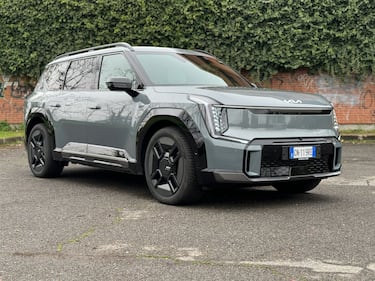 Kia EV9 AWD: guarda la gallery del SUV elettrico 7 posti super tecnologico 5