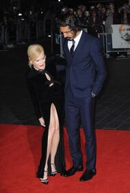 Nicole Kidman, audace a 49 anni: lo spacco è vertiginoso 10