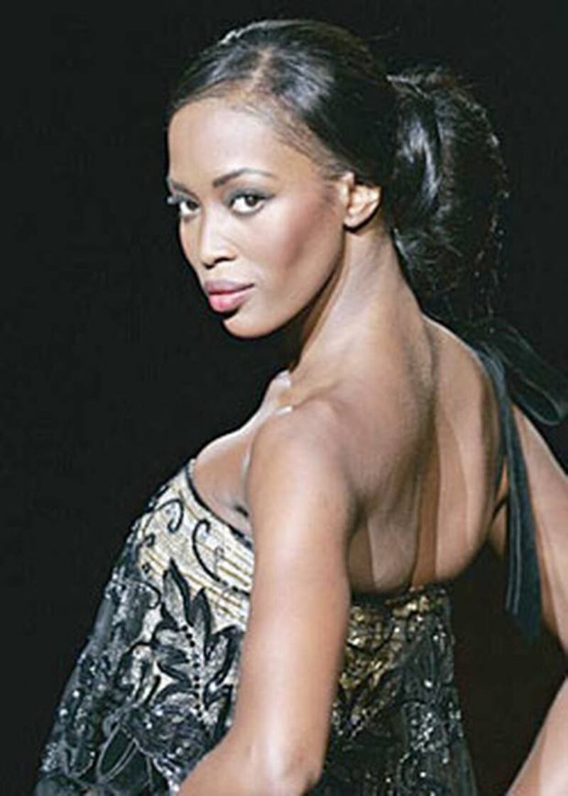 Naomi Campbell, 45 anni da Venere Nera 23