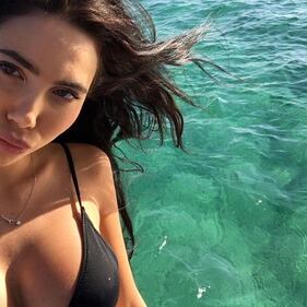 Beatrice Baroni fa impazzire i tifosi della Lazio. Gli scatti della fidanzata di Luiz Felipe 1
