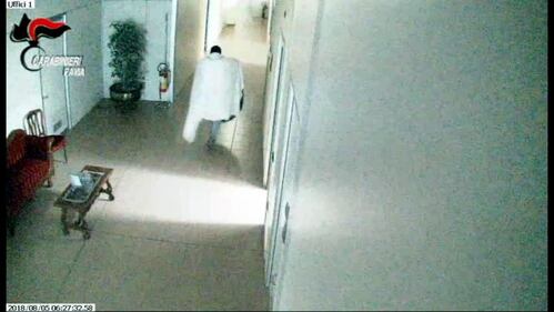 Il ladro "fantasma" 9