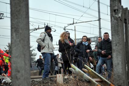 Pioltello, le operazioni di soccorso 11