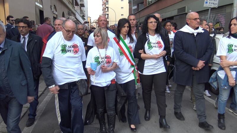 A tre mesi dalla morte, la fiaccolata "Io sono Pamela" 6