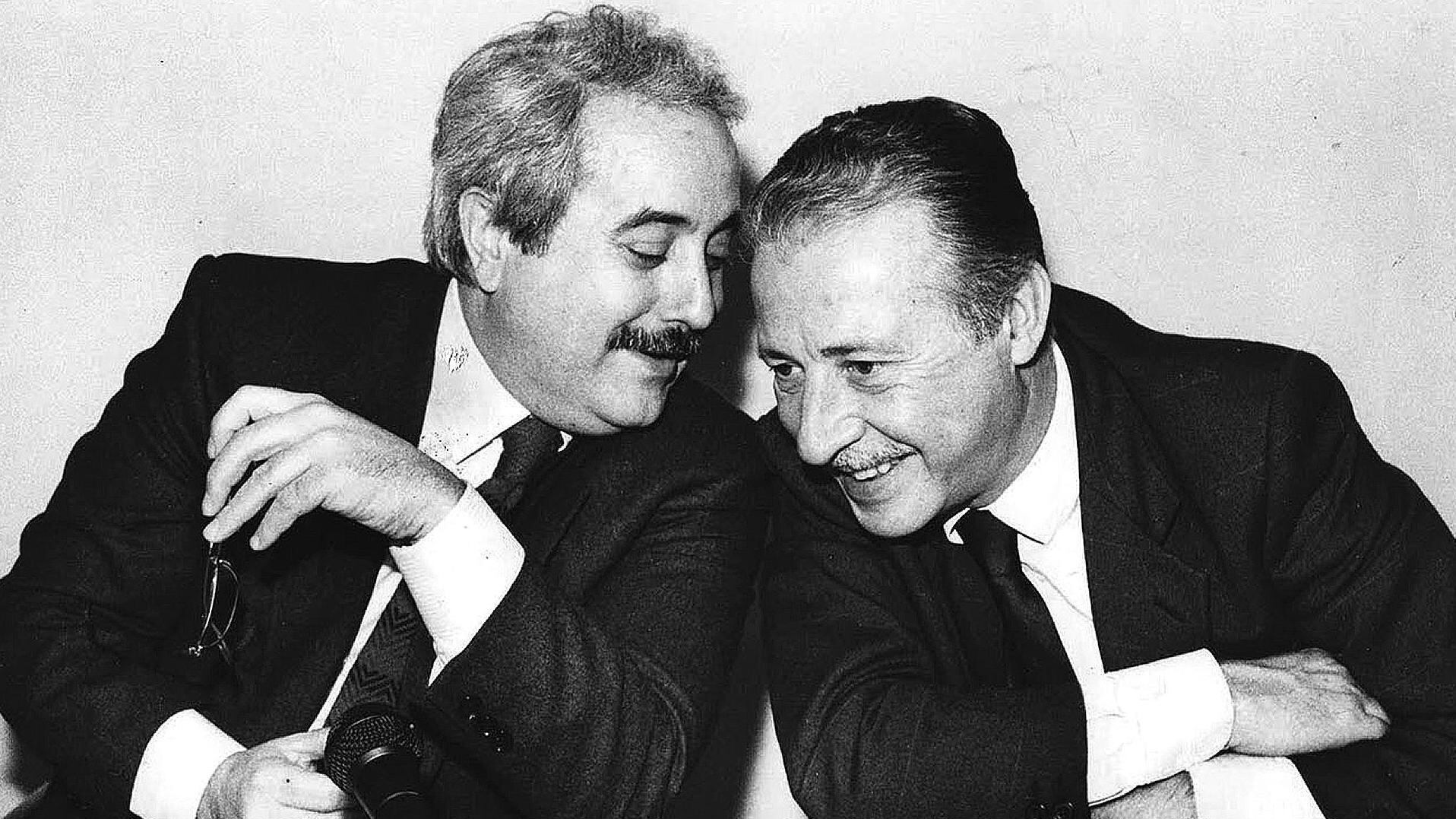 L'Italia è a pezzi, occhio ai giacobini