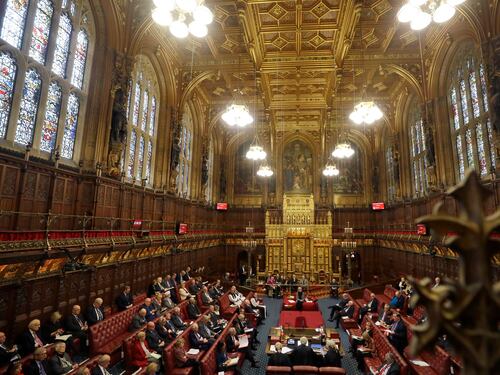Londra, il piano dei Laburisti in ascesa. "Via gli aristocratici dal Parlamento inglese"