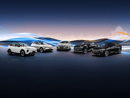 La carica di Fawcar: con 5 Suv alla conquista dell’Italia