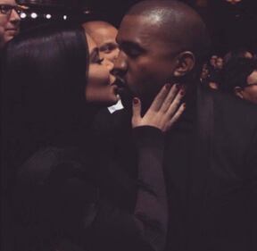 Kim Kardashian foto private con Kanye West 9