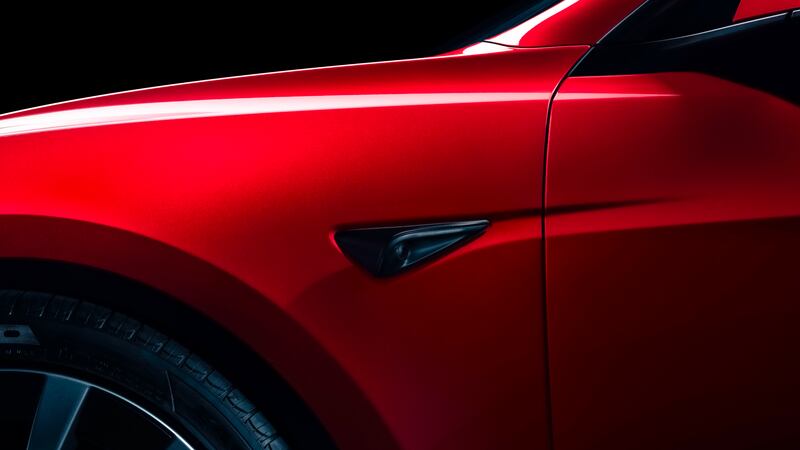 Tesla Model 3 restyling, guarda tutte le foto 4