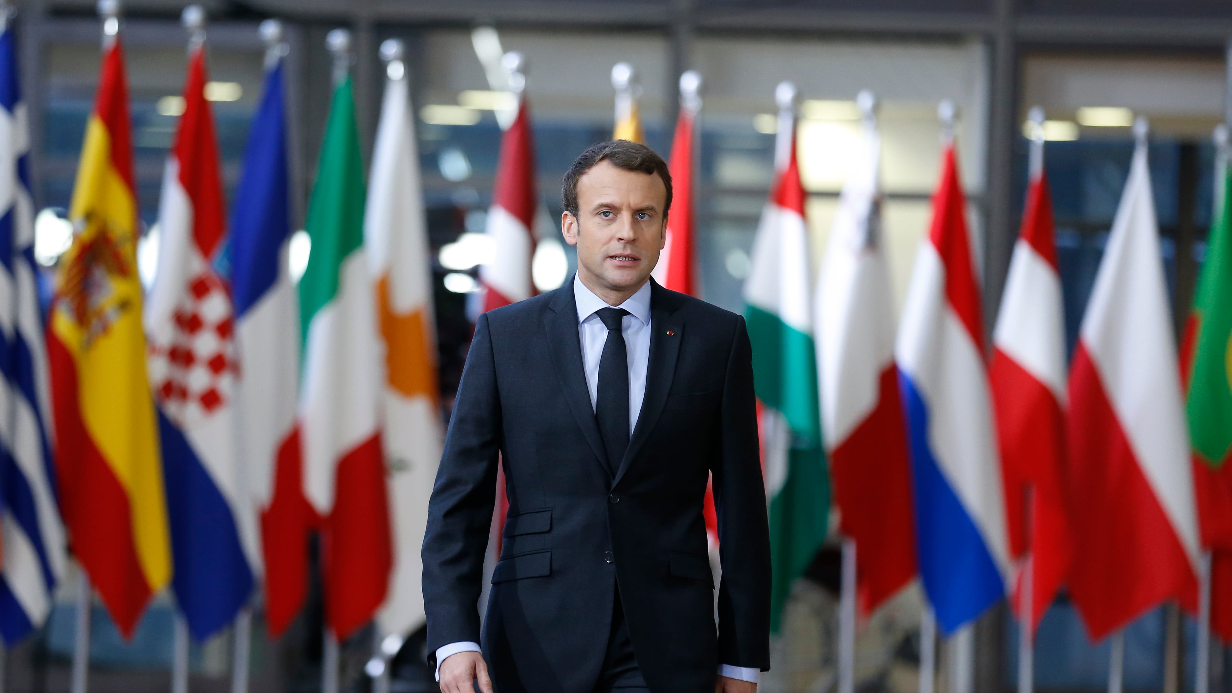 L'inchiesta choc sulla Francia: "Tiene metà dei soldi donati all'Africa"