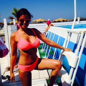 Sara Tommasi torna sexy in bikini 12