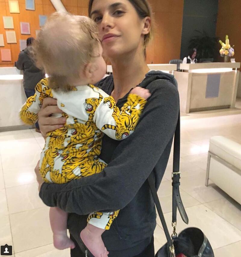 Elisabetta Canalis e Maddalena Corvaglia, bikini e bimbe 8