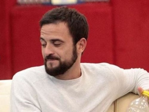 Gf, Danilo pensa di non essere ripreso: "Ho fatto sesso con un'amica di mia madre"