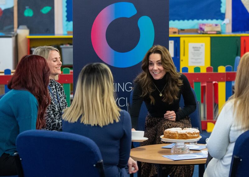 Kate Middleton tra i bambini, foto 7