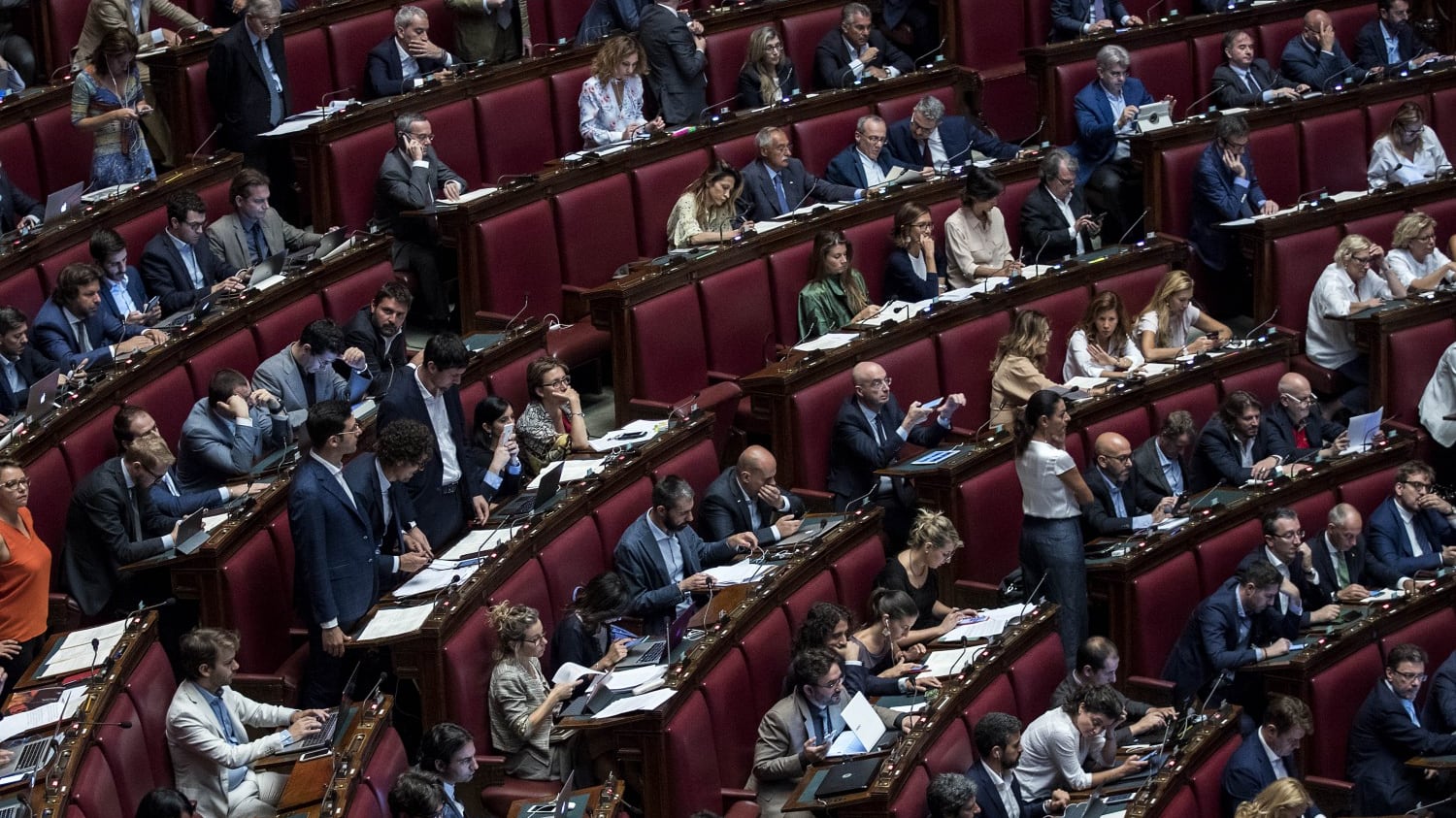 "Io non prenderò un euro Anzi, pago anche per loro"