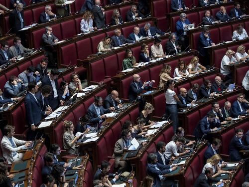 Vitalizi, la Camera dà via libera