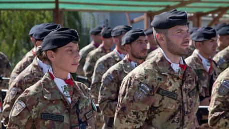 "Via la Brigata Sassari dal 2 giugno": poi il governo ci ripensa
