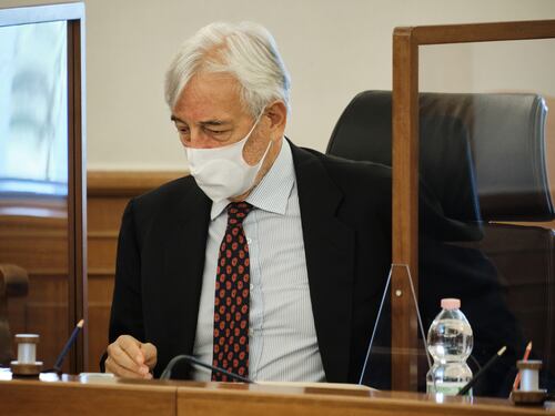 Il procuratore Salvi: sanzioni disciplinari