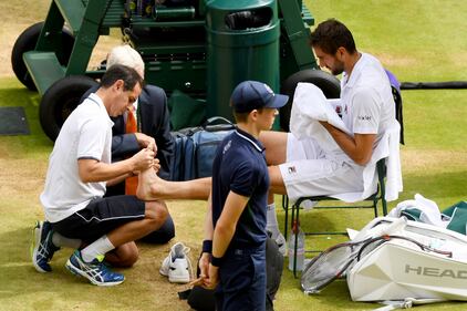 Wimbledon, la disperazione di Cilic dopo l'infortunio 8