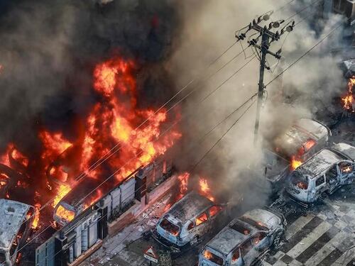 Bangladesh in fiamme, giovani per i posti pubblici