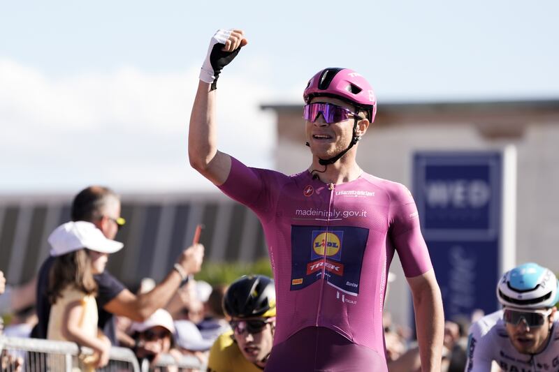 Giro 2024 tappa 13 Milan arrivo