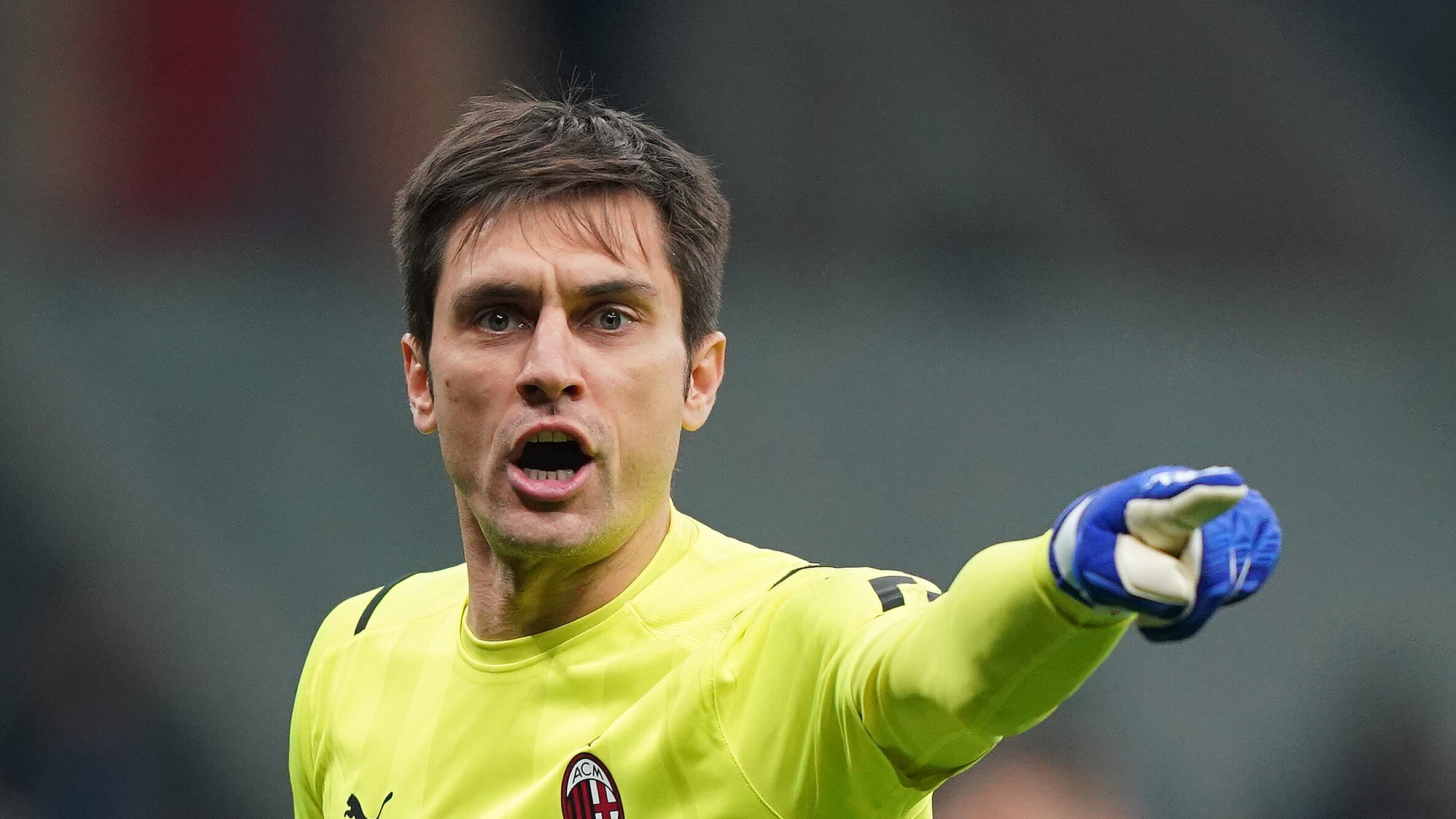 Milan, il peso del derby e il muro di Tatarusanu sono da grande fuga