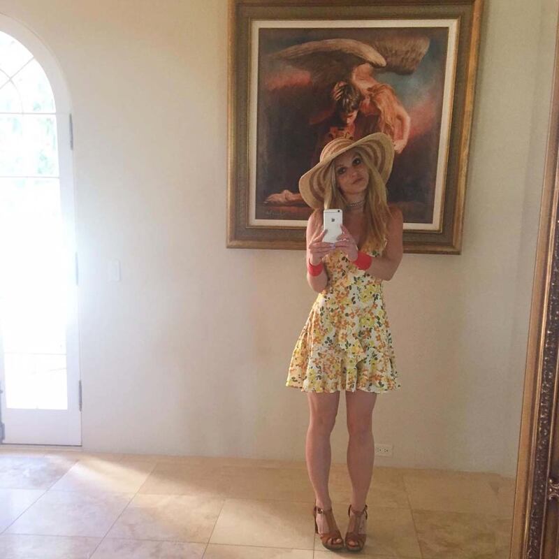 Britney Spears con gli occhiali, foto 13
