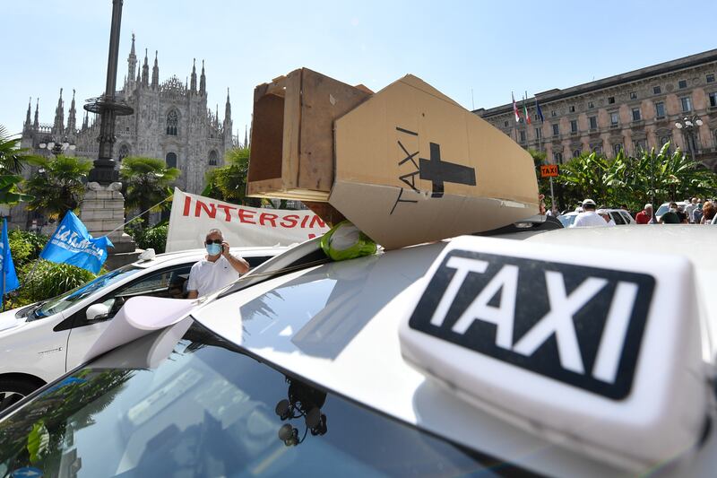 Il governo mette in ginocchio i tassisti: "Così il taxi muore" 4