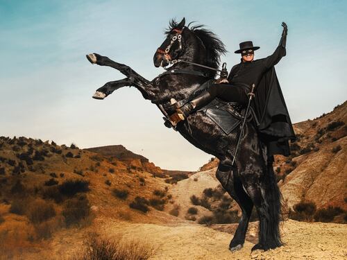 "Il mio Zorro ironico e scorretto"