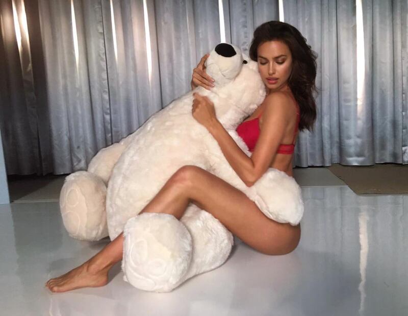 Irina Shayk nuda per GQ di settembre 9